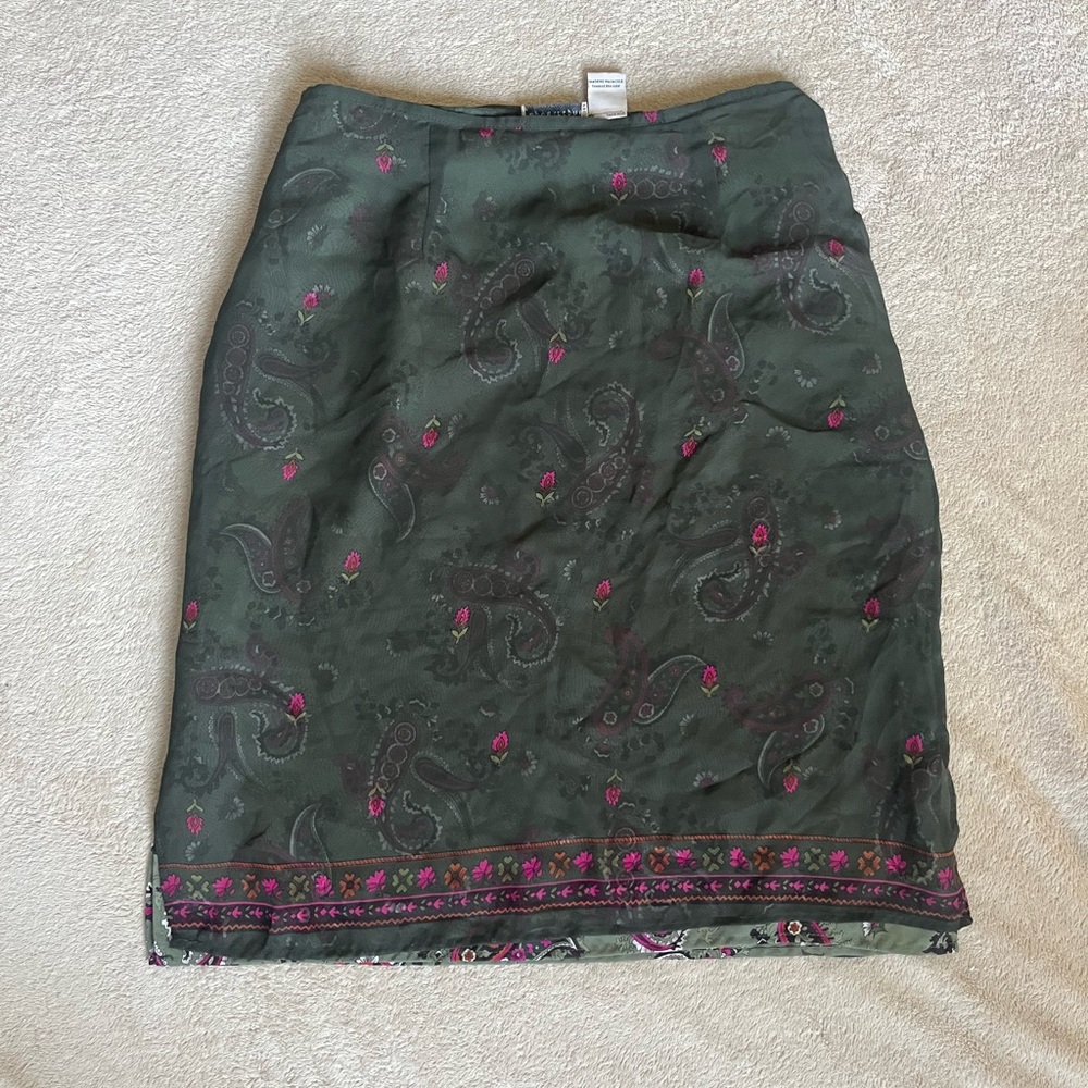 Green layered skirt